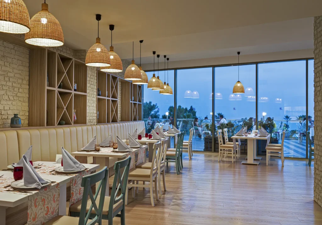 Restoran & Barlar